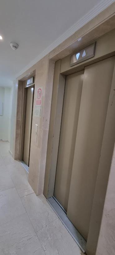 Esmeralda Suites Sunrise Con Piscina カルプ エクステリア 写真