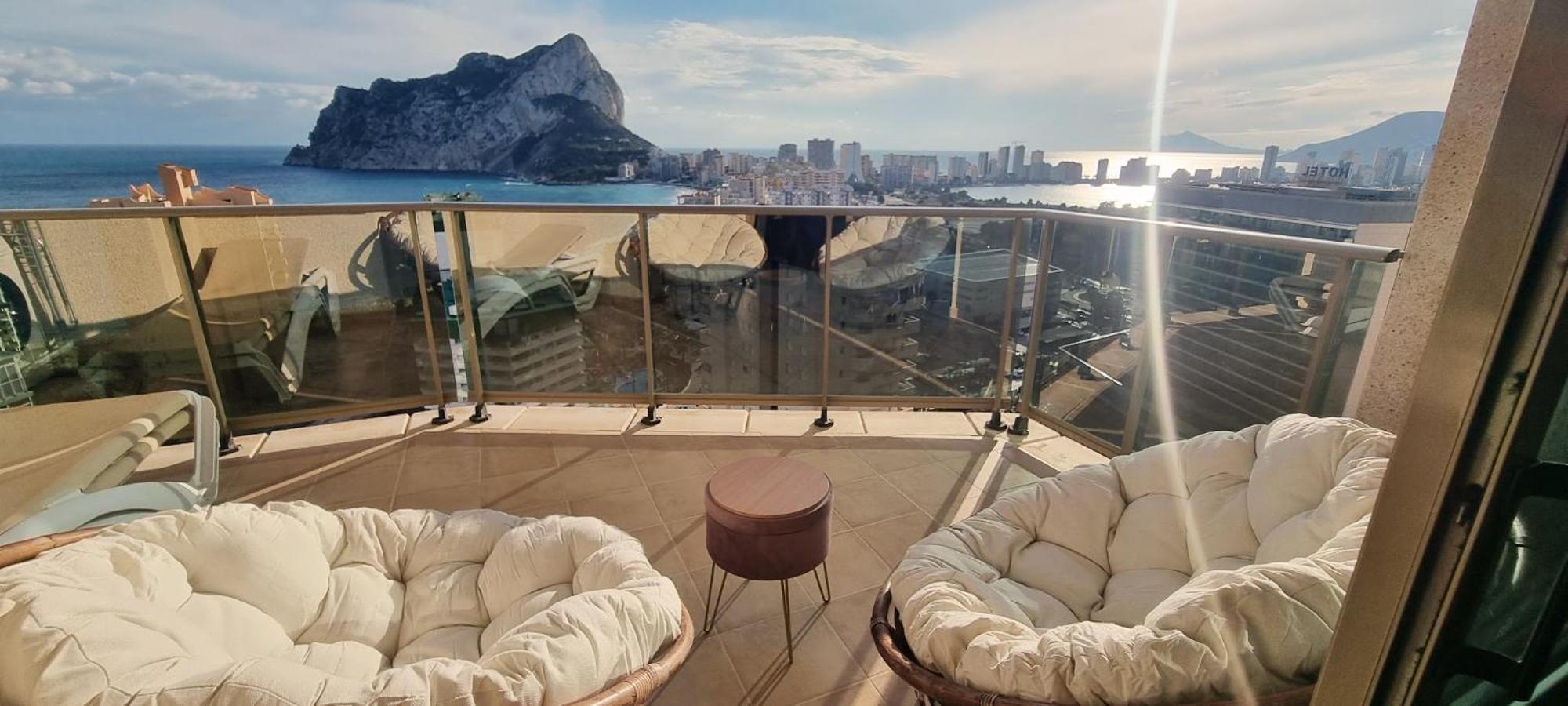 Esmeralda Suites Sunrise Con Piscina カルプ エクステリア 写真
