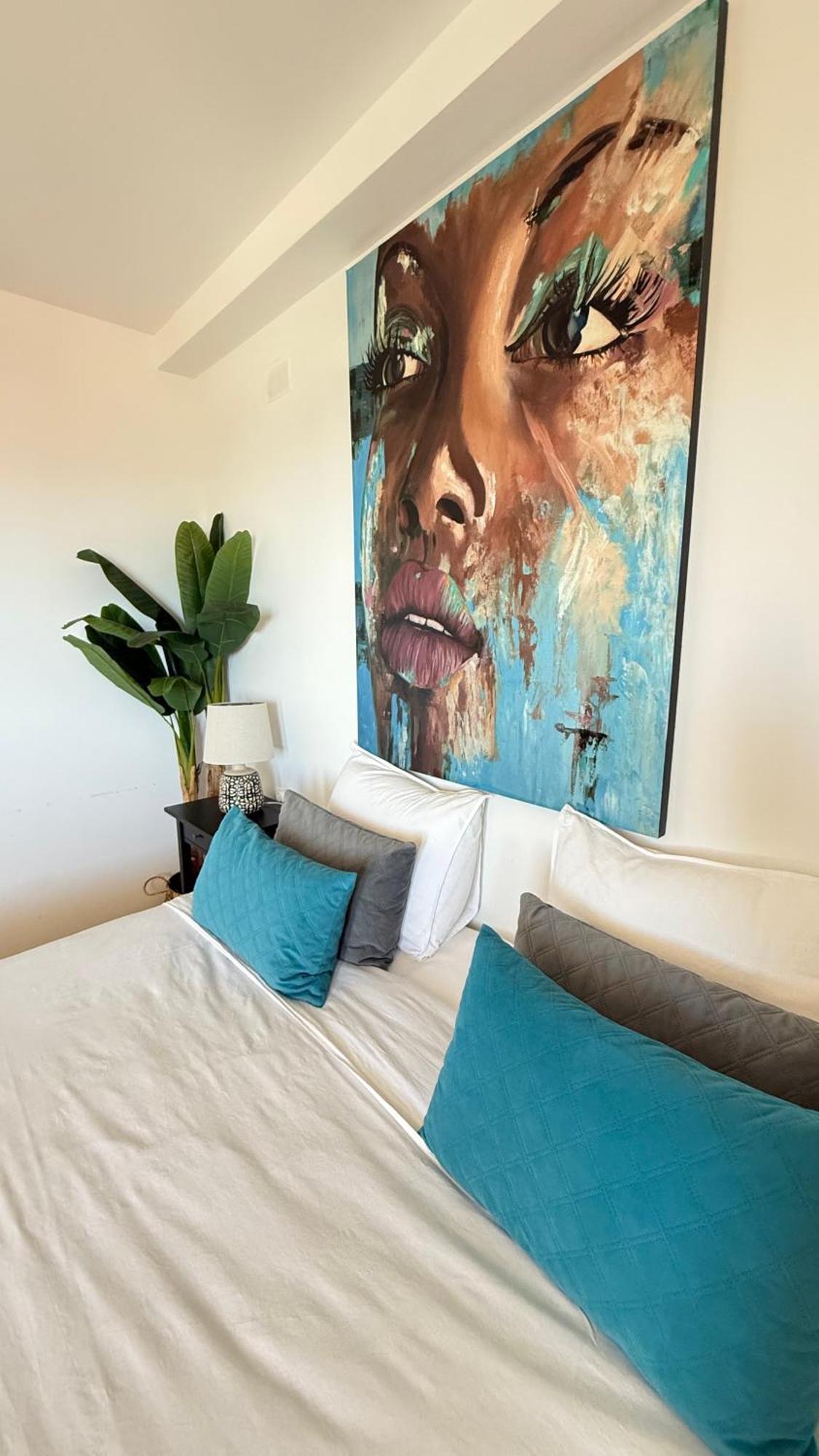 Esmeralda Suites Sunrise Con Piscina カルプ エクステリア 写真